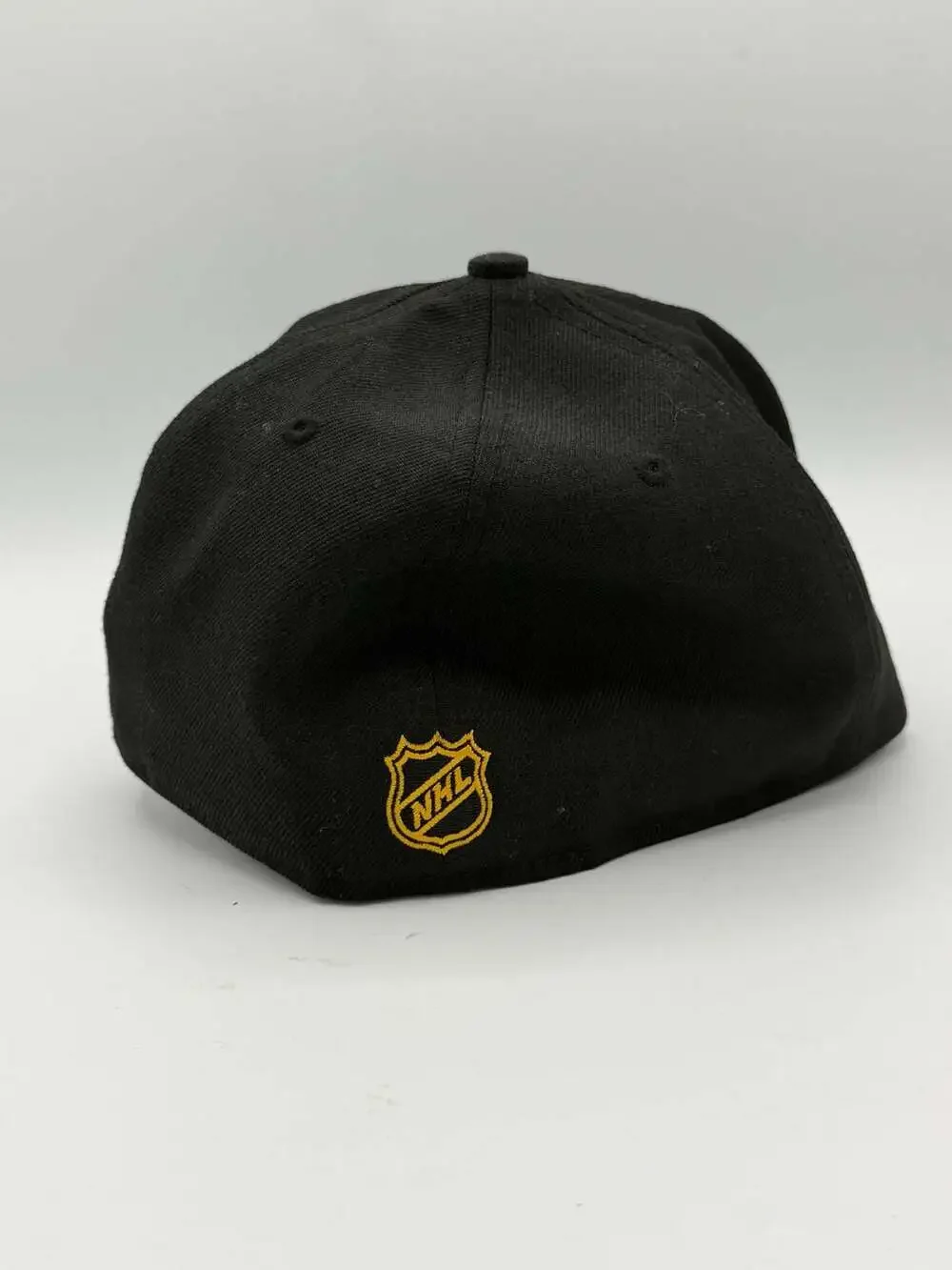 New Era Boston Bruins 59FIFTY Fitted Hat Size 7 1/2 Black Wool NHL Cap